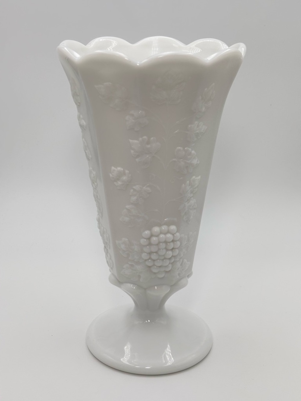 Milk Glass White Vintage 1950’s Westmoreland Paneled Grape Vase Scalloped Rim 9"